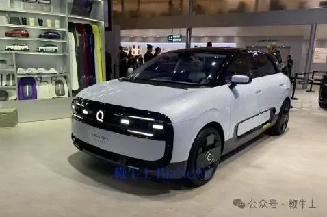 上海車展「車?！贡P點(diǎn)：小鵬機(jī)器人吸睛，比亞迪派出悟空