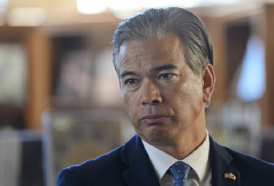 美加州總檢察長(zhǎng)暗示：或就特朗普對(duì)蘋(píng)果的關(guān)稅威脅提起訴訟
